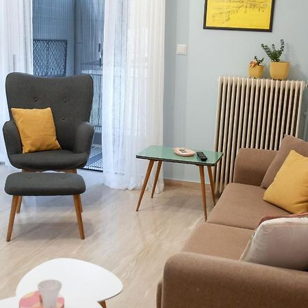 Mid Century Modern Apartment - Atelier Олимпия Экстерьер фото